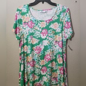 NWT Kim Rogers Womens Short Sleeve Side Button Tunic Top